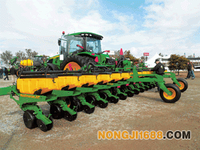 科技赋能农业，合作共促发展 美国世界农业博览会展现全球农业新图景